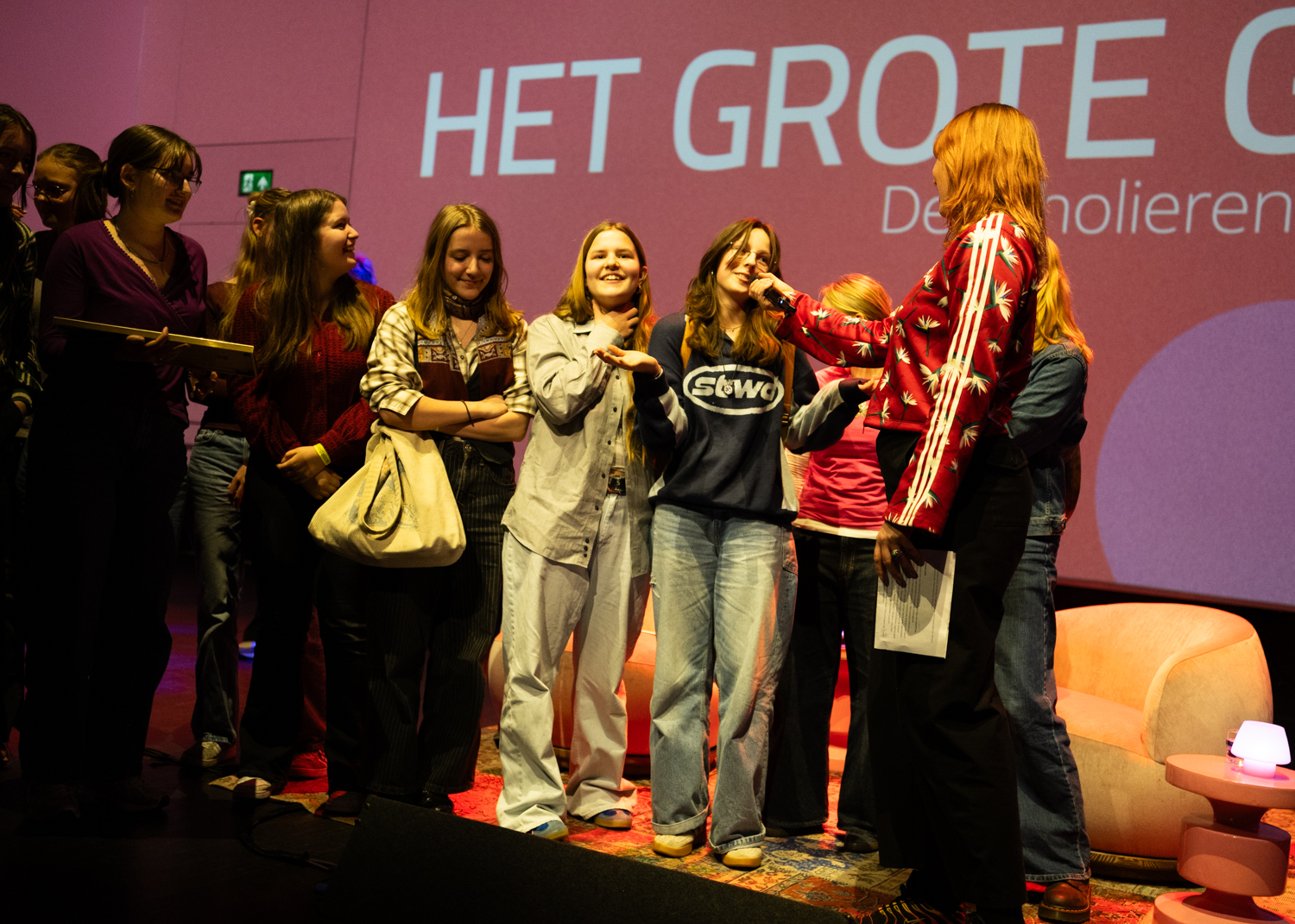 Het Kleine Gebeuren WEB 19 Feb 2026 Door Nienke┬áMaat 109