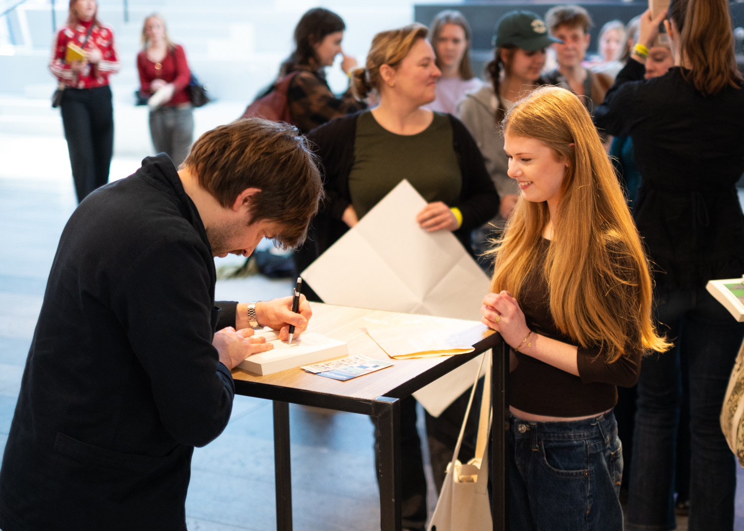 Het Kleine Gebeuren WEB 19 Feb 2026 Door Nienke┬áMaat 68